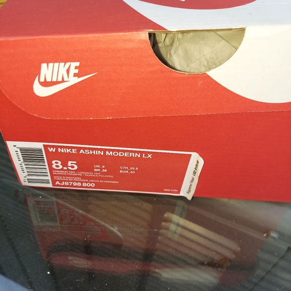 NIB Orange Nike Women's Ashin size 8.5 Brand New in Box - Picture 2 of 12